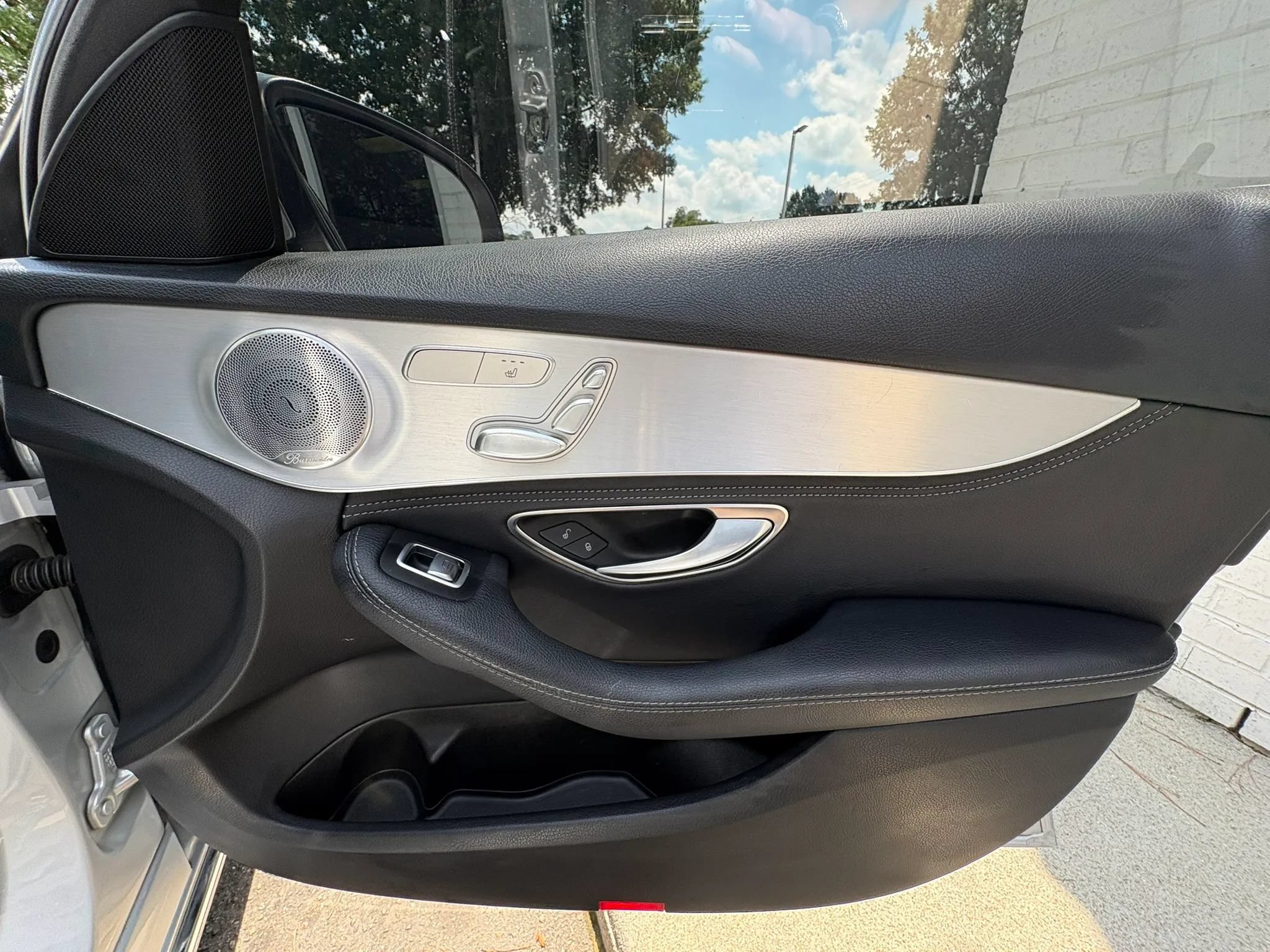 Used 2016 Mercedes-Benz C 300 4MATIC Sedan image 12
