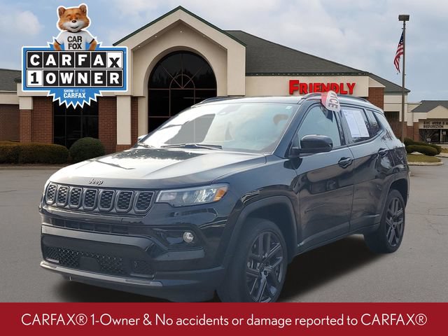 Used 2025 Jeep Compass Limited w/ Sun & Sound Group AWD/4WD image 2