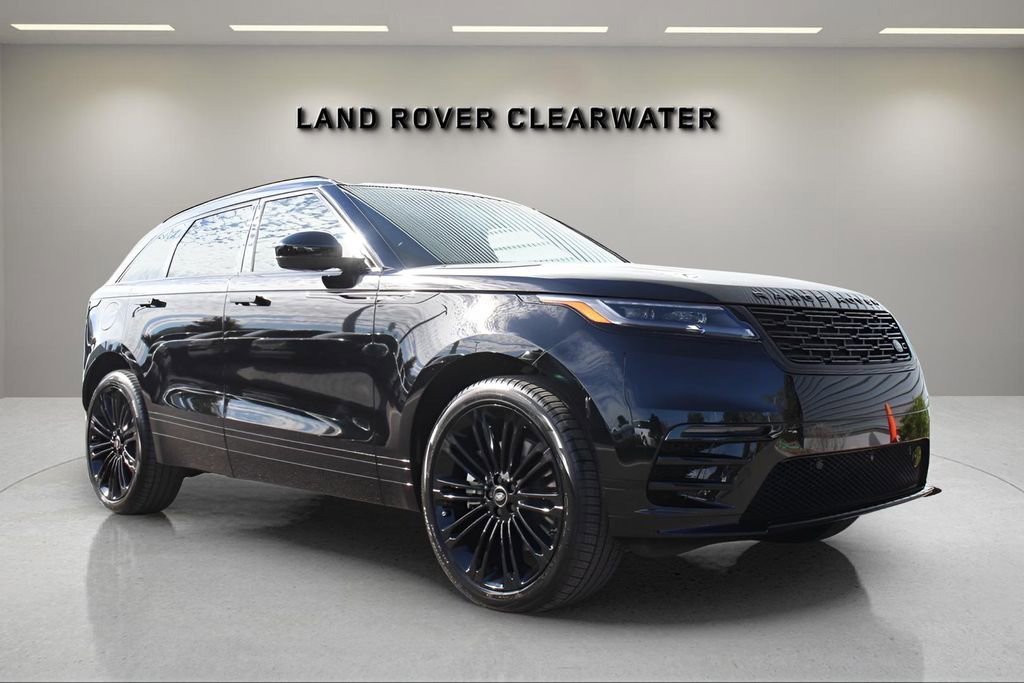 Used 2025 Land Rover Range Rover Velar Dynamic SE AWD/4WD image 7