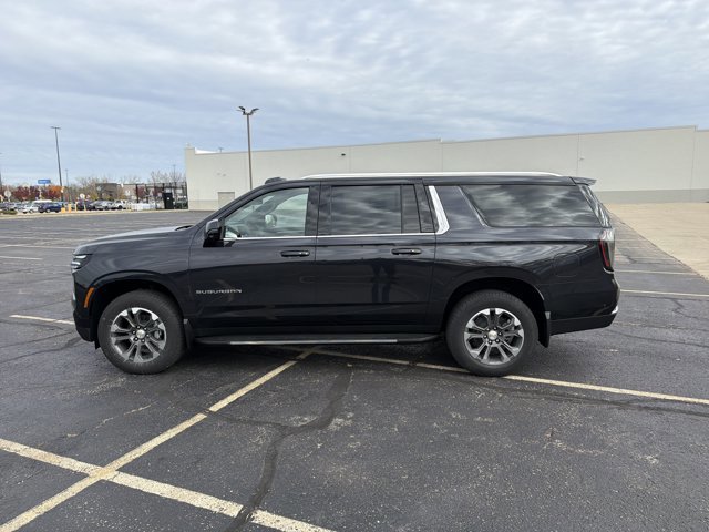 New 2026 Chevrolet Suburban LT image 8