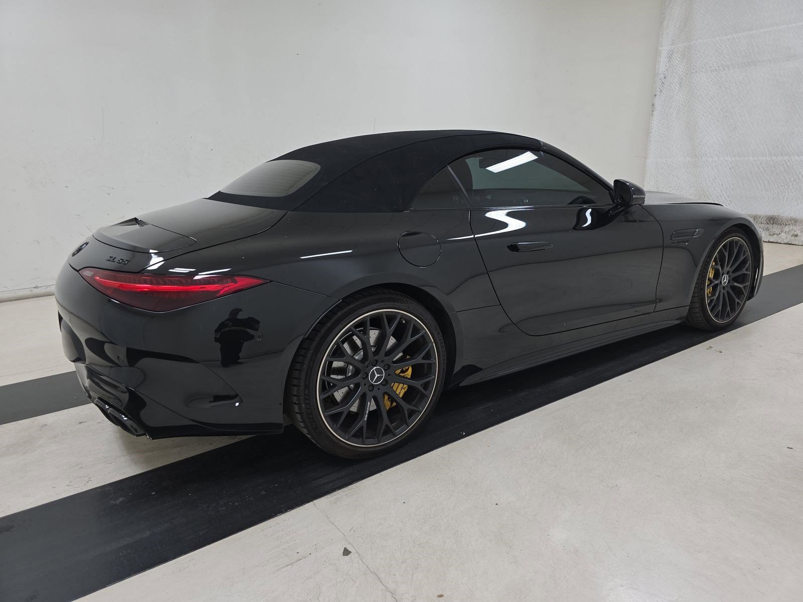 Used 2022 Mercedes-Benz SL 55 AMG 4MATIC image 6
