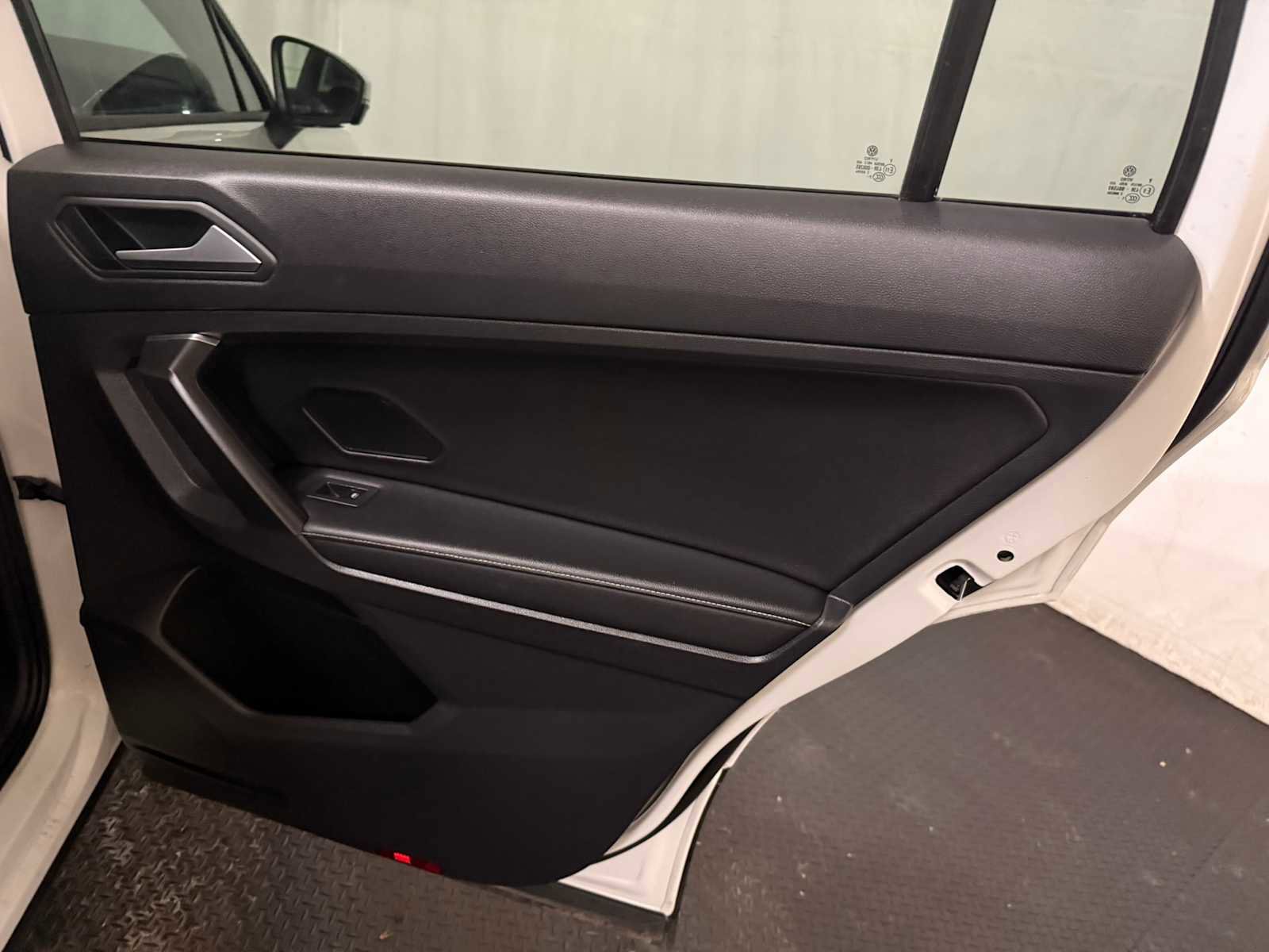 Certified 2022 Volkswagen Tiguan S FWD image 26