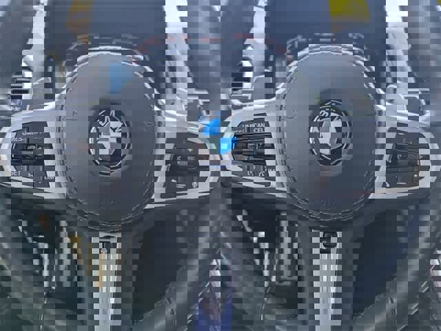 Used 2022 BMW M850i xDrive Convertible w/ Driving Assistance Package image 22