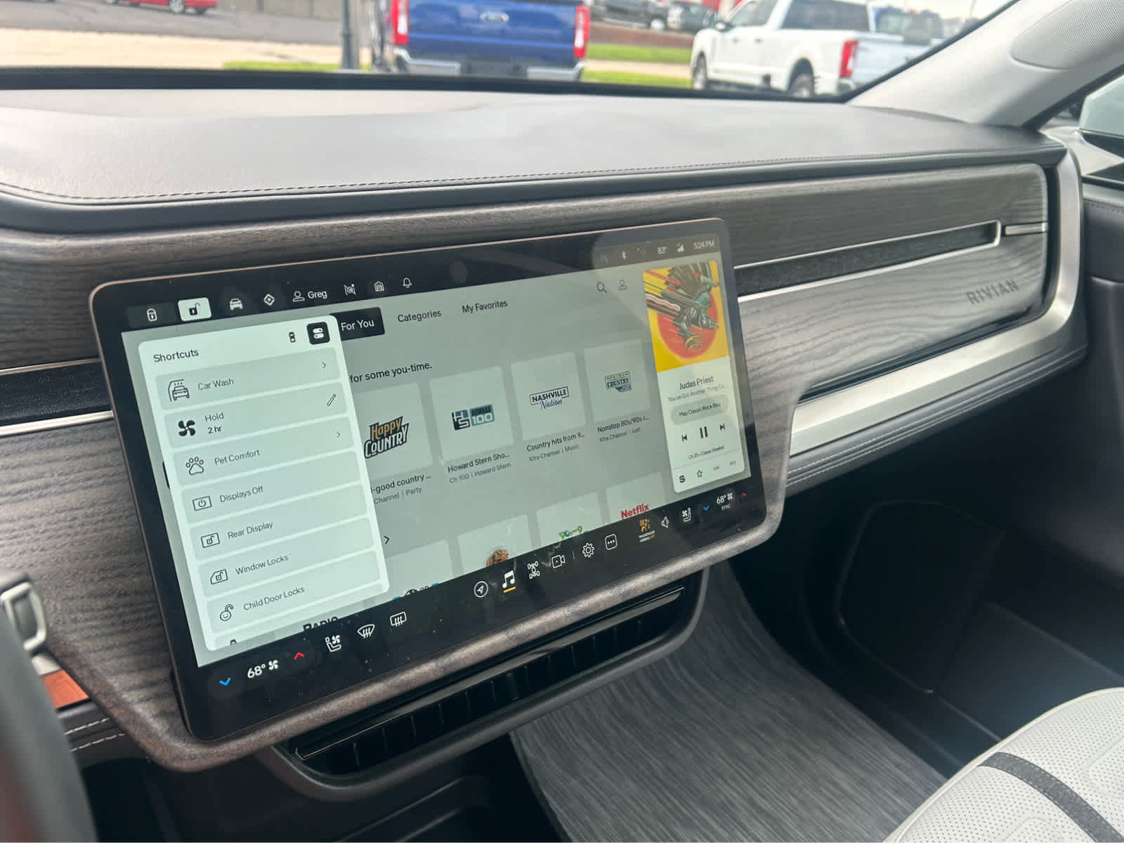 Used 2026 Rivian R1S Adventure AWD/4WD image 56