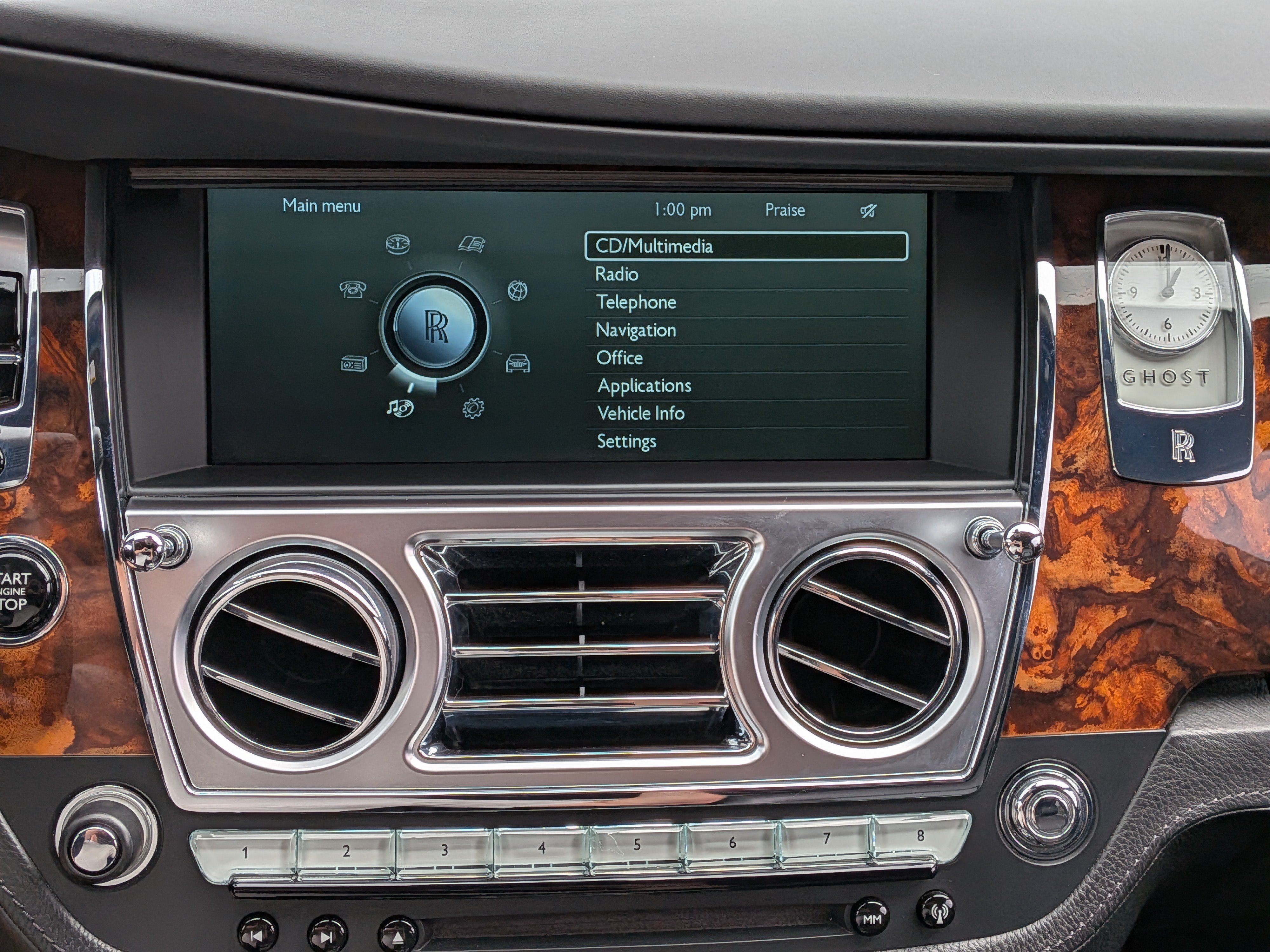 Used 2013 Rolls-Royce Ghost RWD image 18