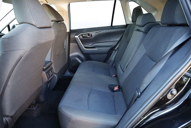 Used 2025 Toyota RAV4 LE FWD image 25