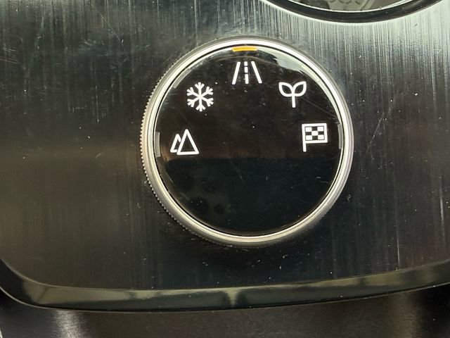 Used 2024 Nissan Rogue SV image 23