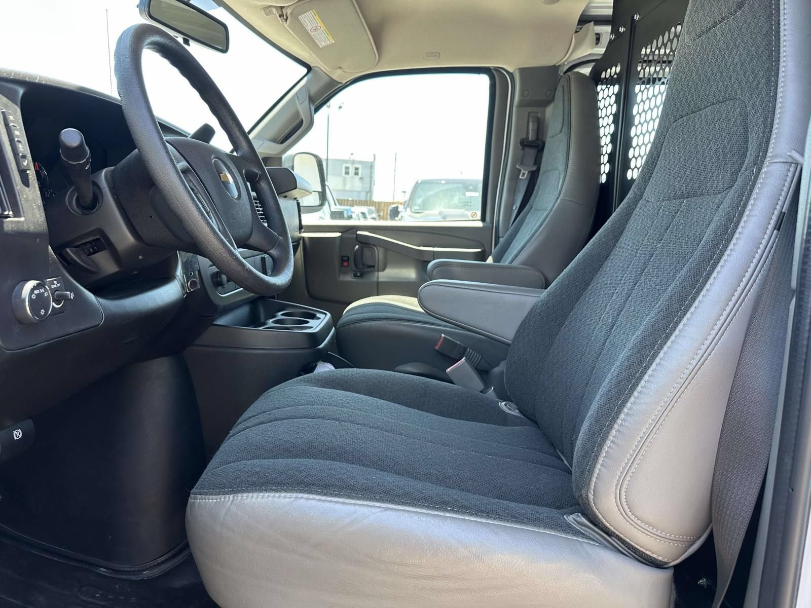 Certified 2025 Chevrolet Express 2500 w/ Driver Convenience Package RWD image 20