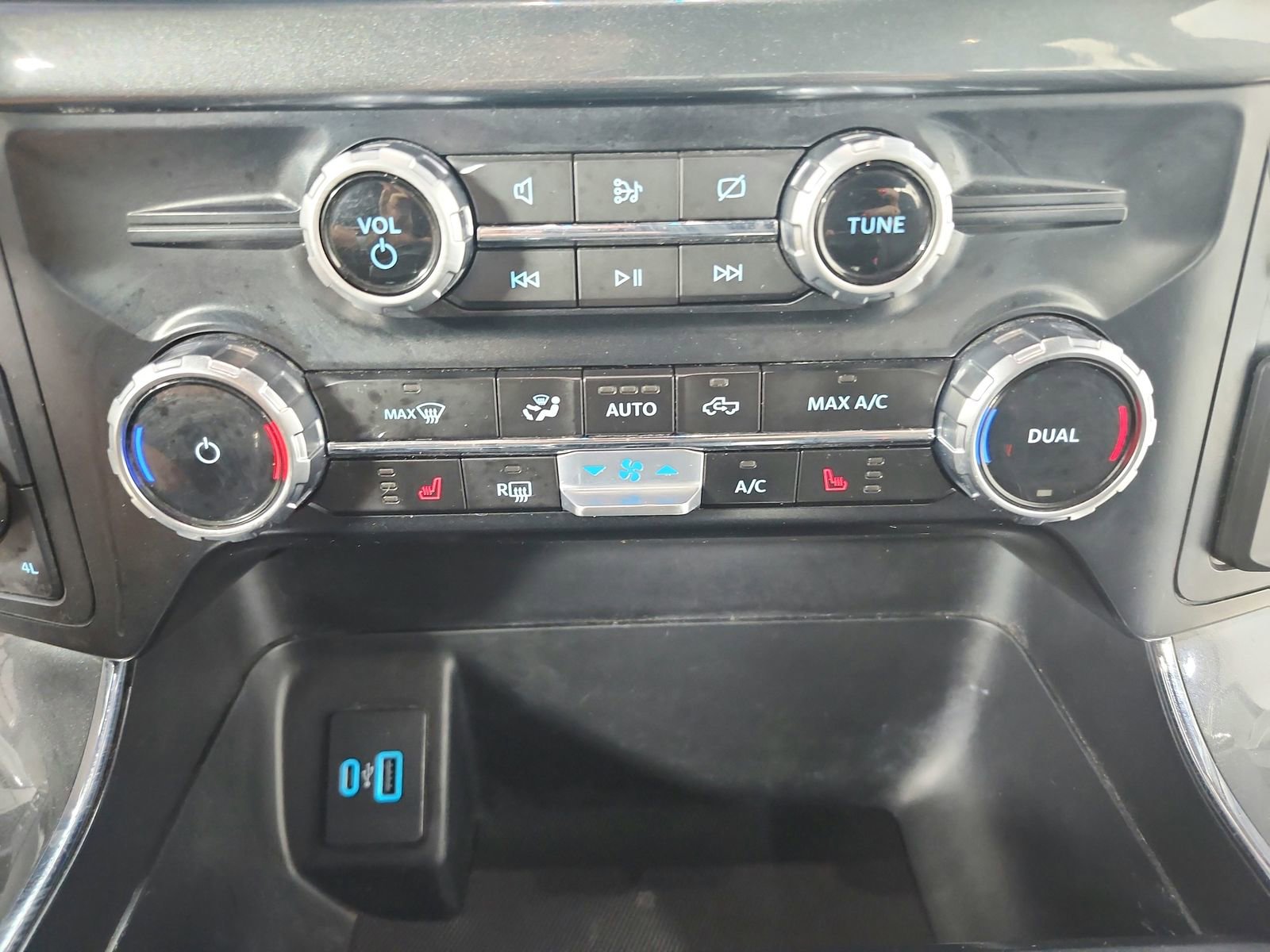 Used 2023 Ford F150 XLT w/ Equipment Group 302A High AWD/4WD image 30