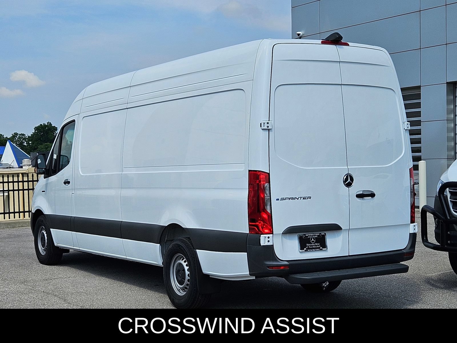 New 2025 Mercedes-Benz eSprinter 170 Cargo image 6