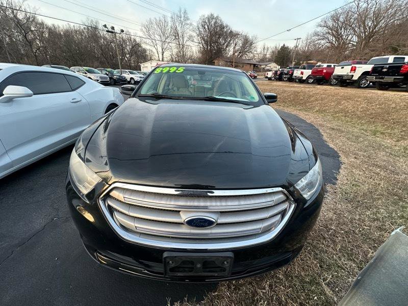 Used 2014 Ford Taurus SEL image 1