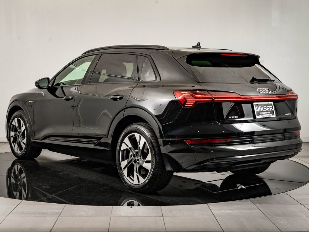Used 2021 Audi e-tron Premium w/ Convenience Plus Package AWD/4WD image 6