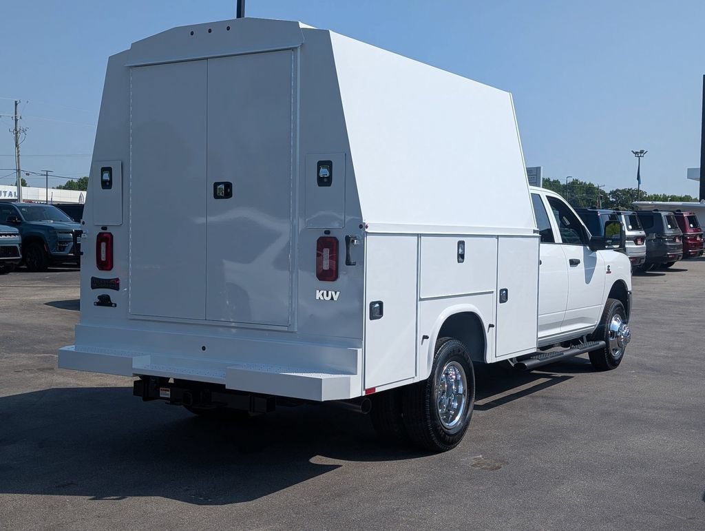 New 2026 RAM 3500 Tradesman w/ Chrome Appearance Group A AWD/4WD image 7