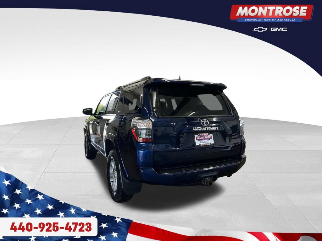 Used 2022 Toyota 4Runner SR5 Premium AWD/4WD image 3