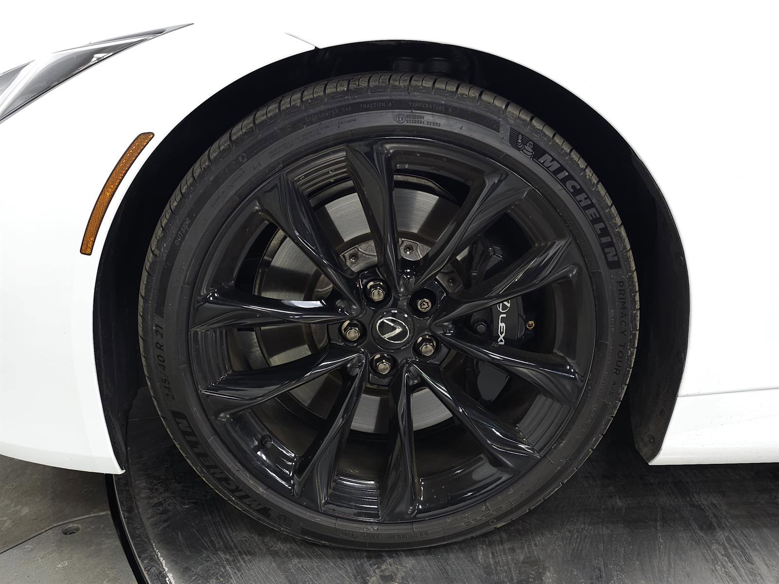 Used 2023 Lexus LC 500 Convertible image 12