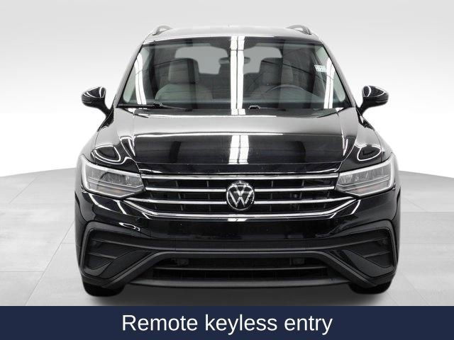 Used 2024 Volkswagen Tiguan S image 3