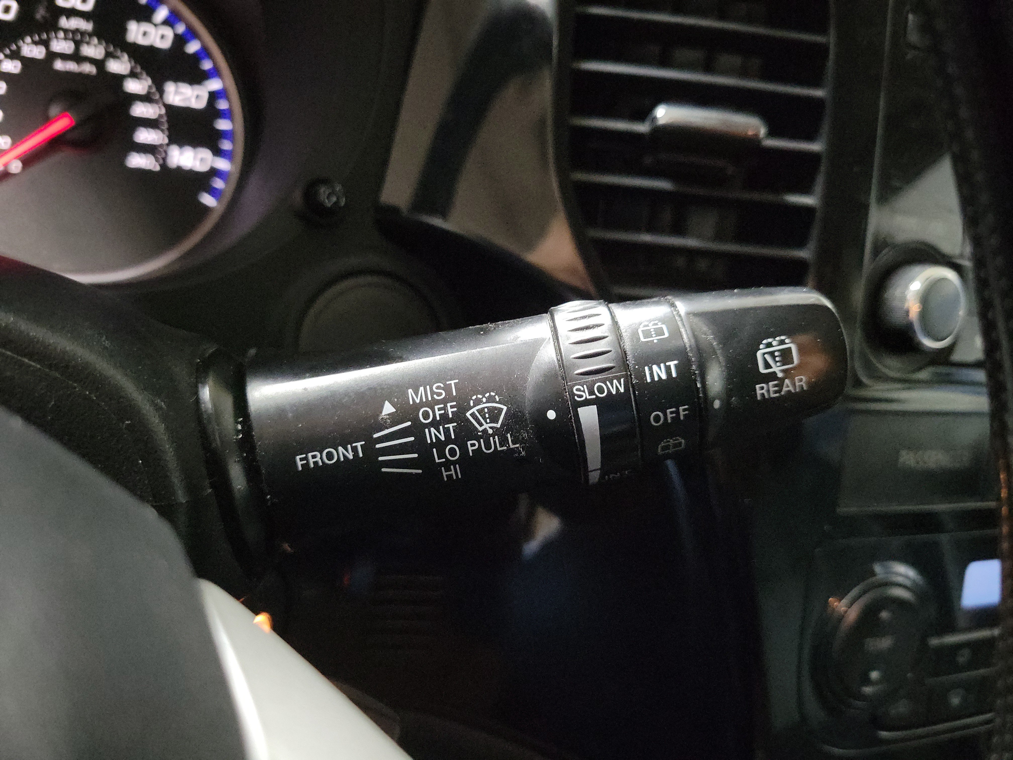 Used 2015 Mitsubishi Outlander ES FWD image 28