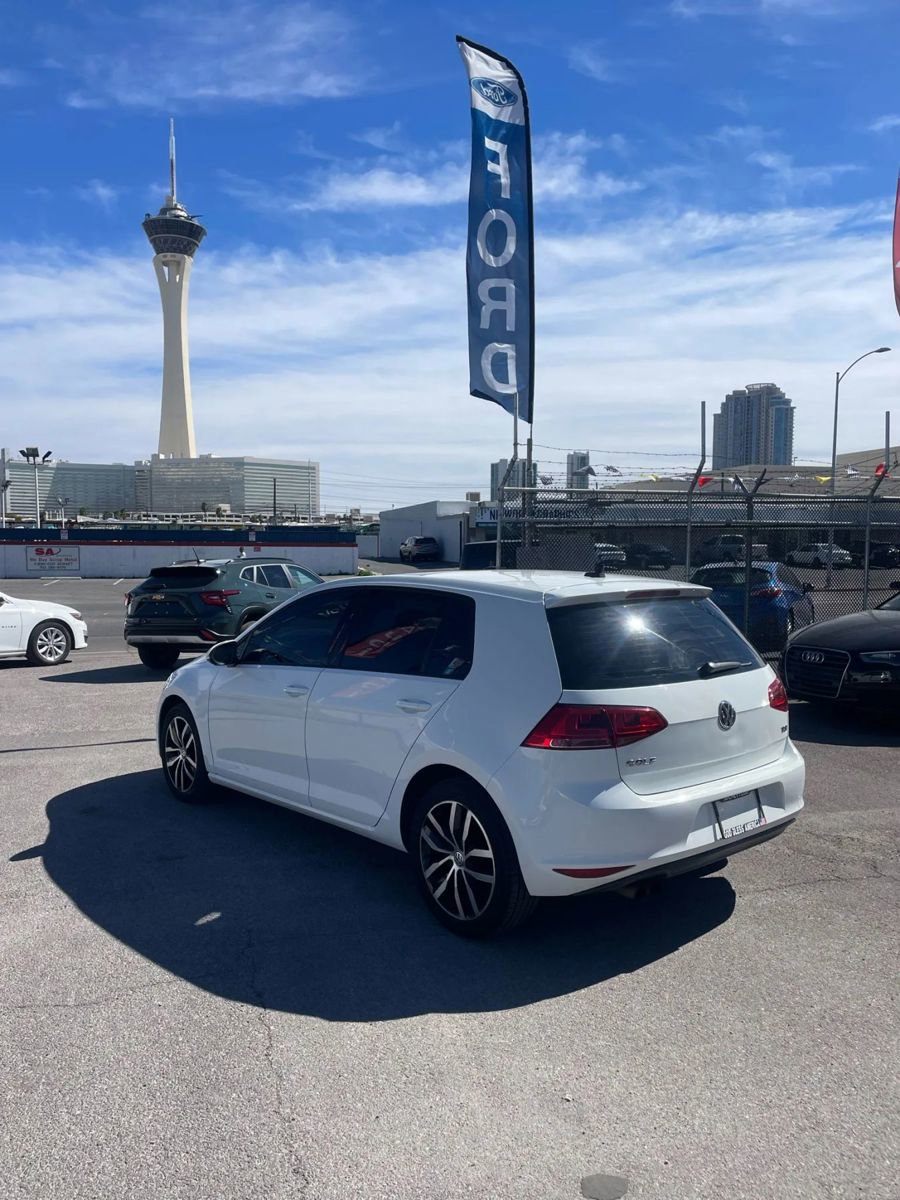 Used 2015 Volkswagen Golf SE w/ Lighting Package image 4