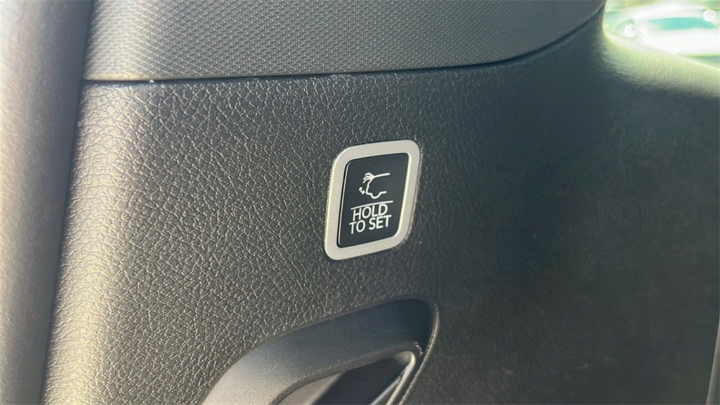 Used 2024 Jeep Wagoneer Series III w/ Premium Group I image 42