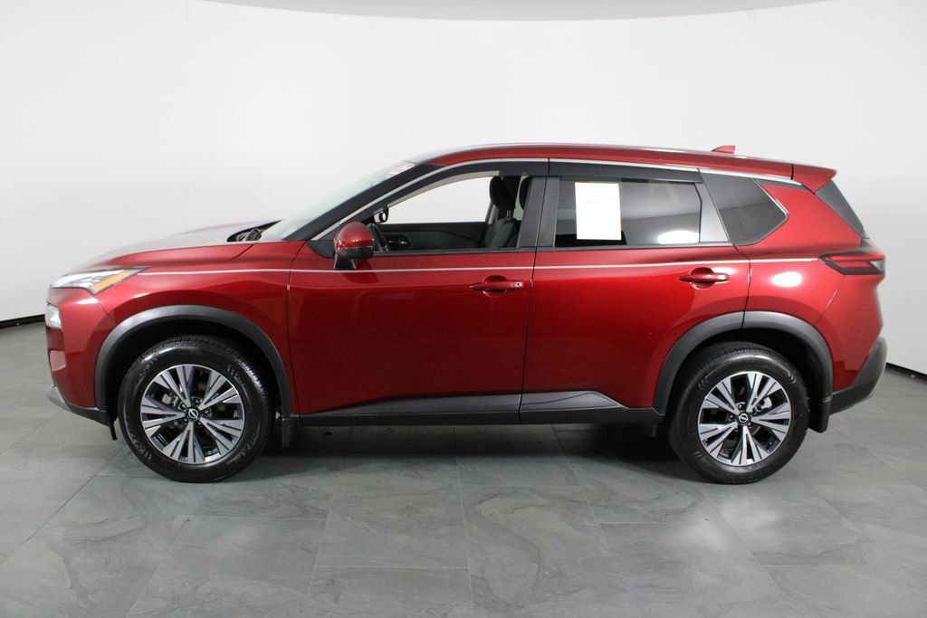 Certified 2022 Nissan Rogue SV FWD image 12