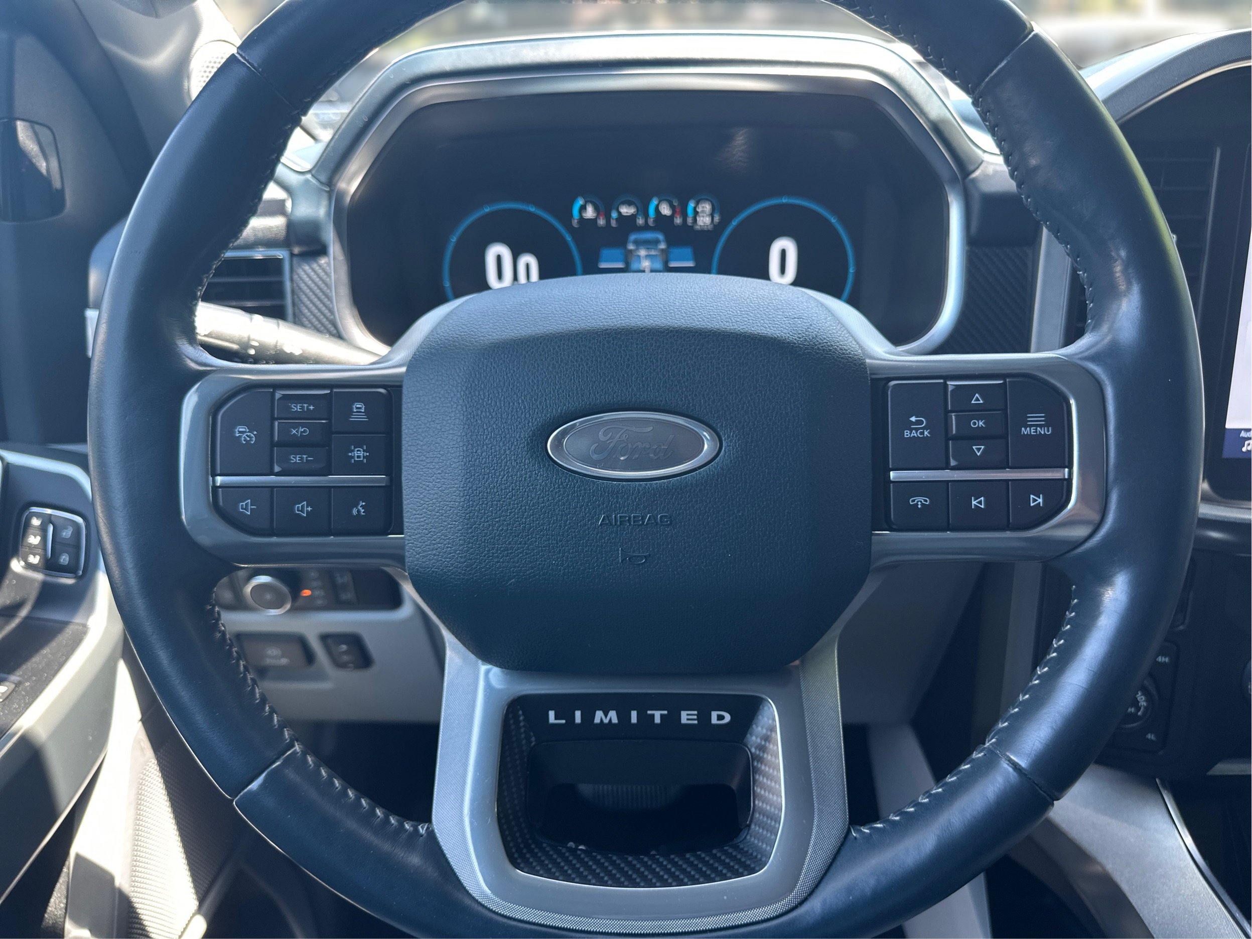Used 2023 Ford F150 Limited AWD/4WD image 19