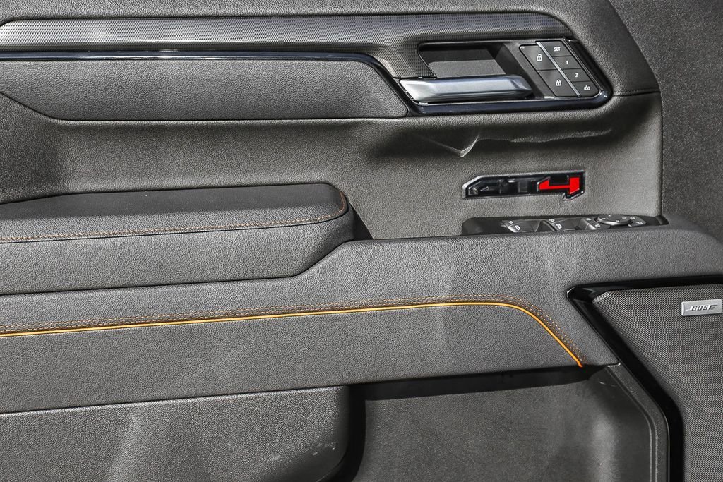 Used 2025 GMC Sierra 1500 AT4 image 21