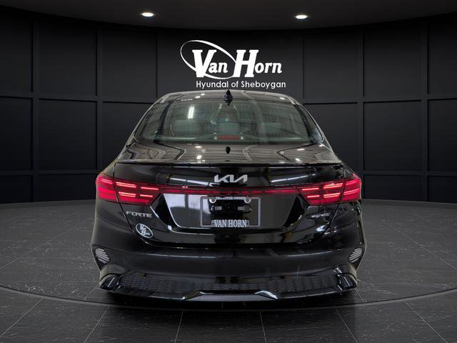 Used 2024 Kia Forte GT-Line w/ GT-Line Premium Package image 3