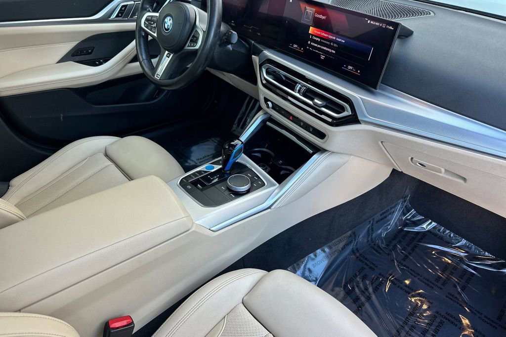 Used 2023 BMW i4 eDrive40 w/ M Sport Package image 16