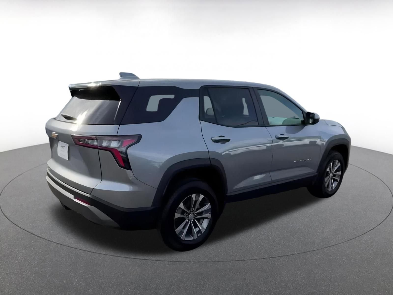 Used 2025 Chevrolet Equinox LT image 15