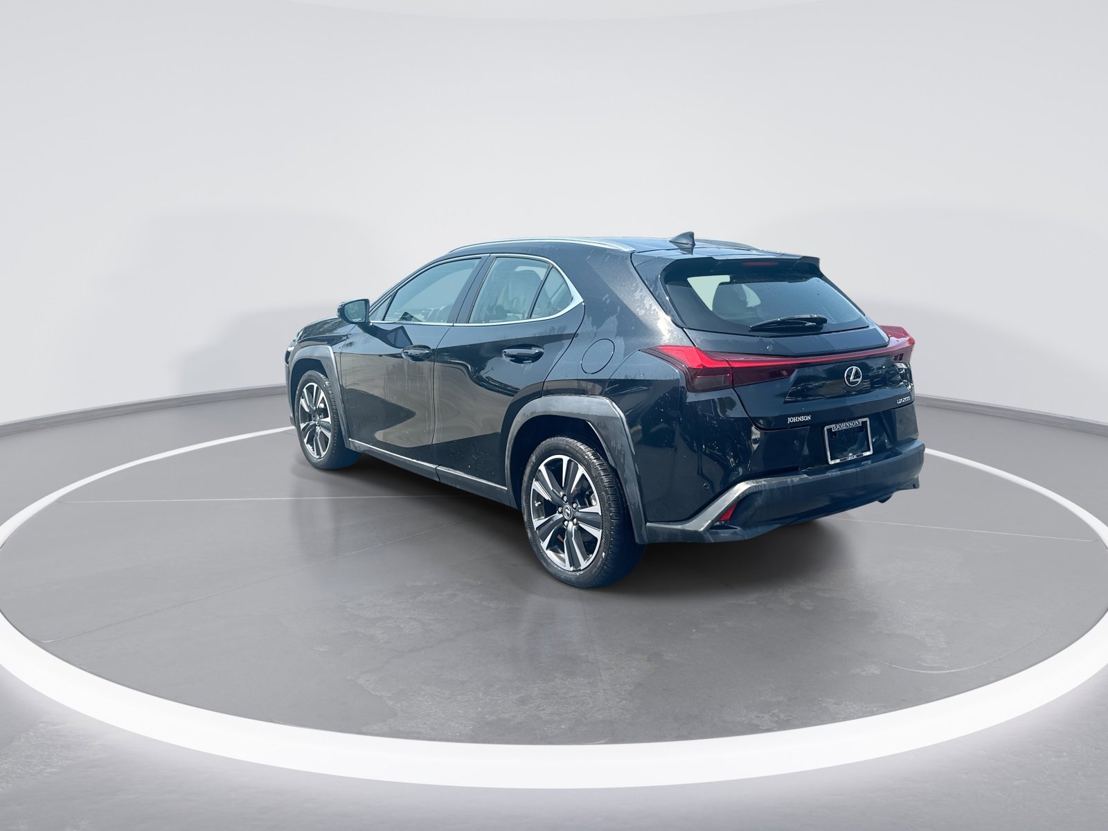 Used 2021 Lexus UX 200 w/ Premium Package FWD image 7
