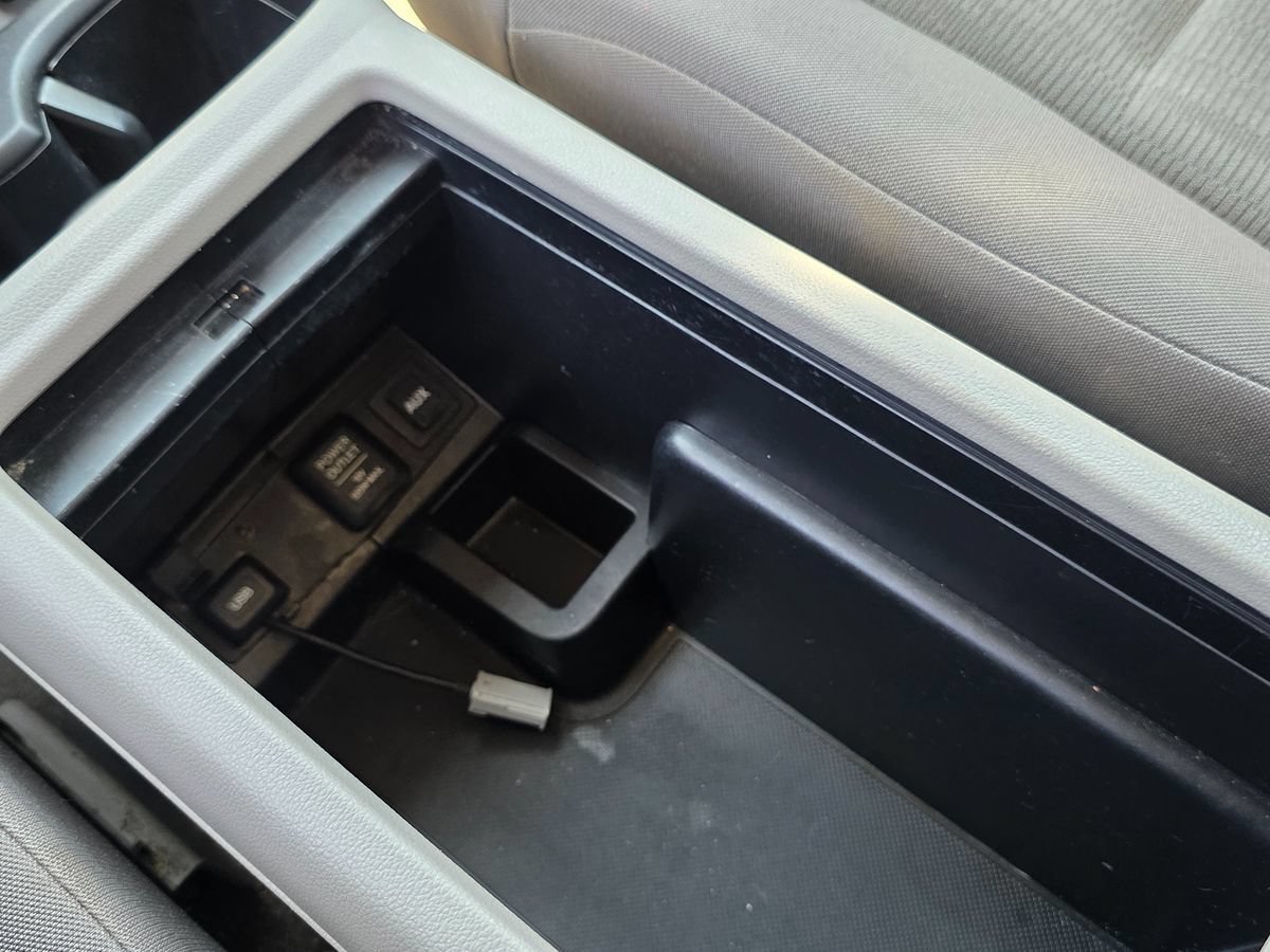 Used 2012 Honda CR-V LX image 43