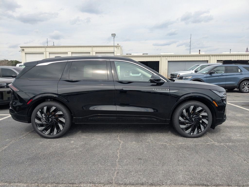 New 2026 Lincoln Nautilus Black Label w/ Jet Appearance Package image 3