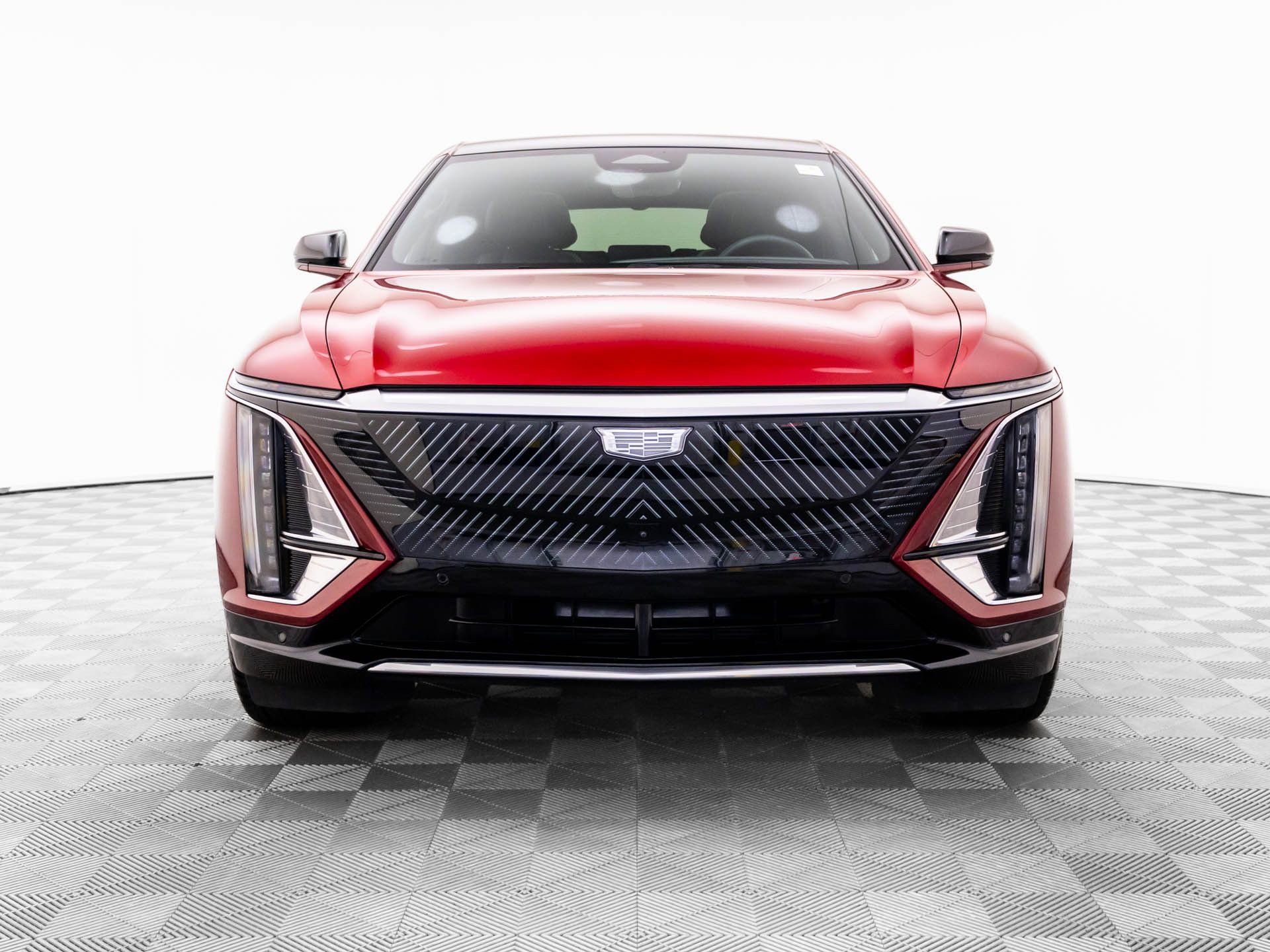 Certified 2025 Cadillac Lyriq Luxury w/ LPO, Floor Liner Package image 10