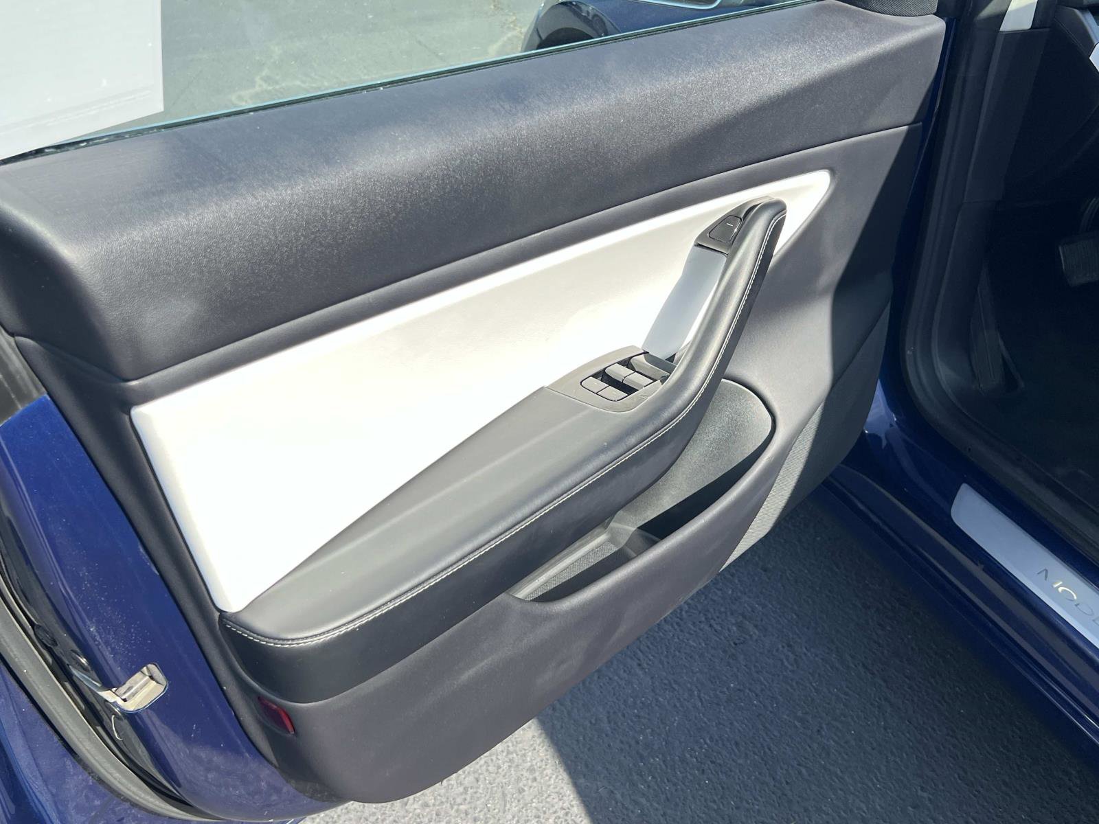 Used 2019 Tesla Model 3 Long Range image 6