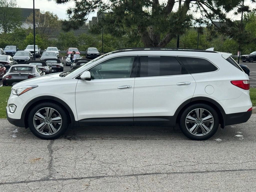 Used 2015 Hyundai Santa Fe GLS w/ Option Group 03 image 2