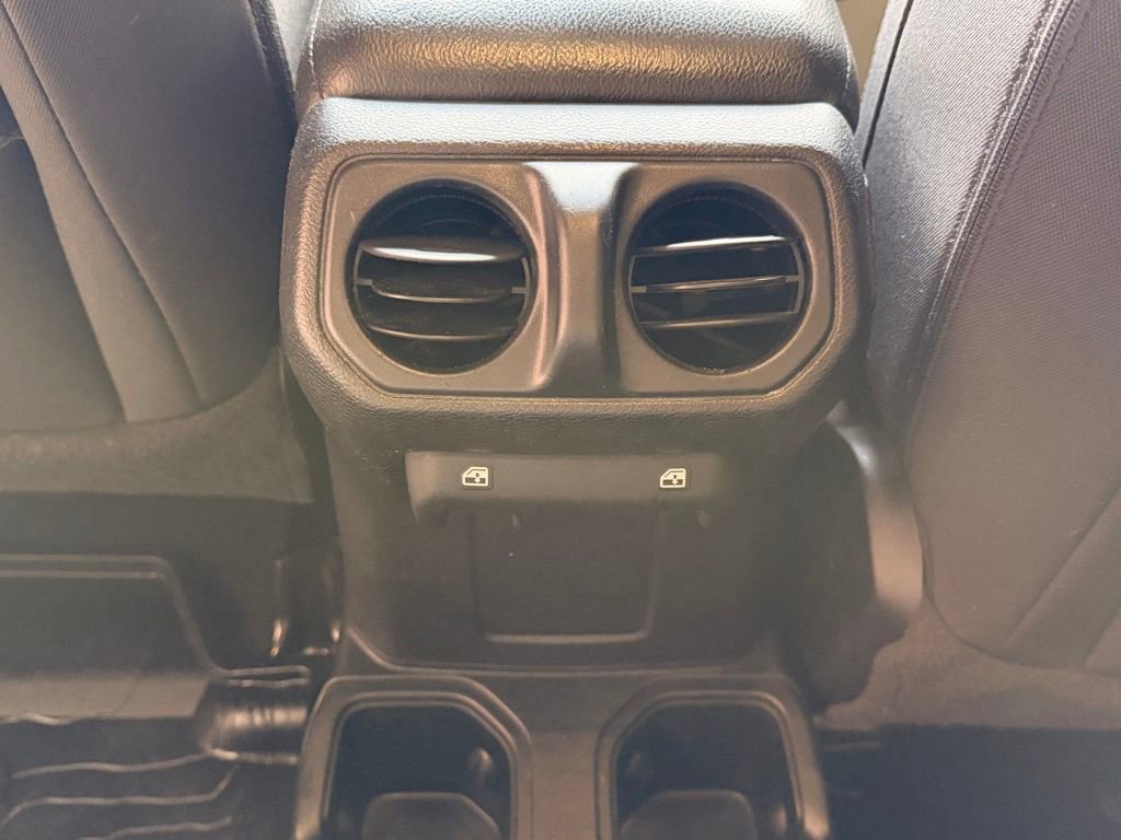 Used 2020 Jeep Wrangler Unlimited Sport image 21