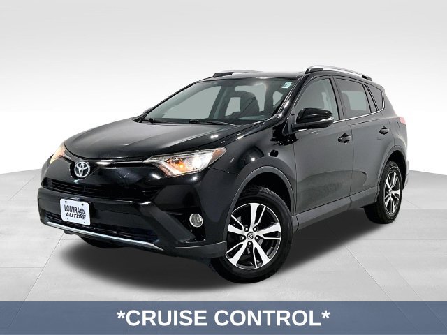 Used 2016 Toyota RAV4 XLE AWD/4WD image 4