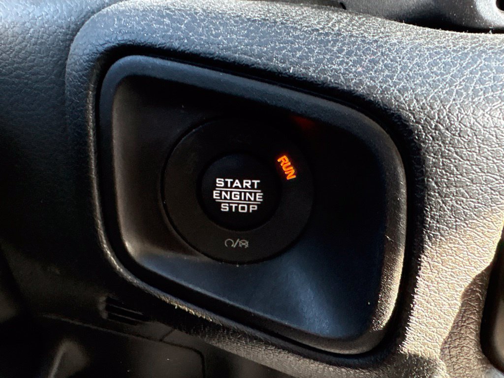 Used 2024 Jeep Wrangler Unlimited Sport AWD/4WD image 30