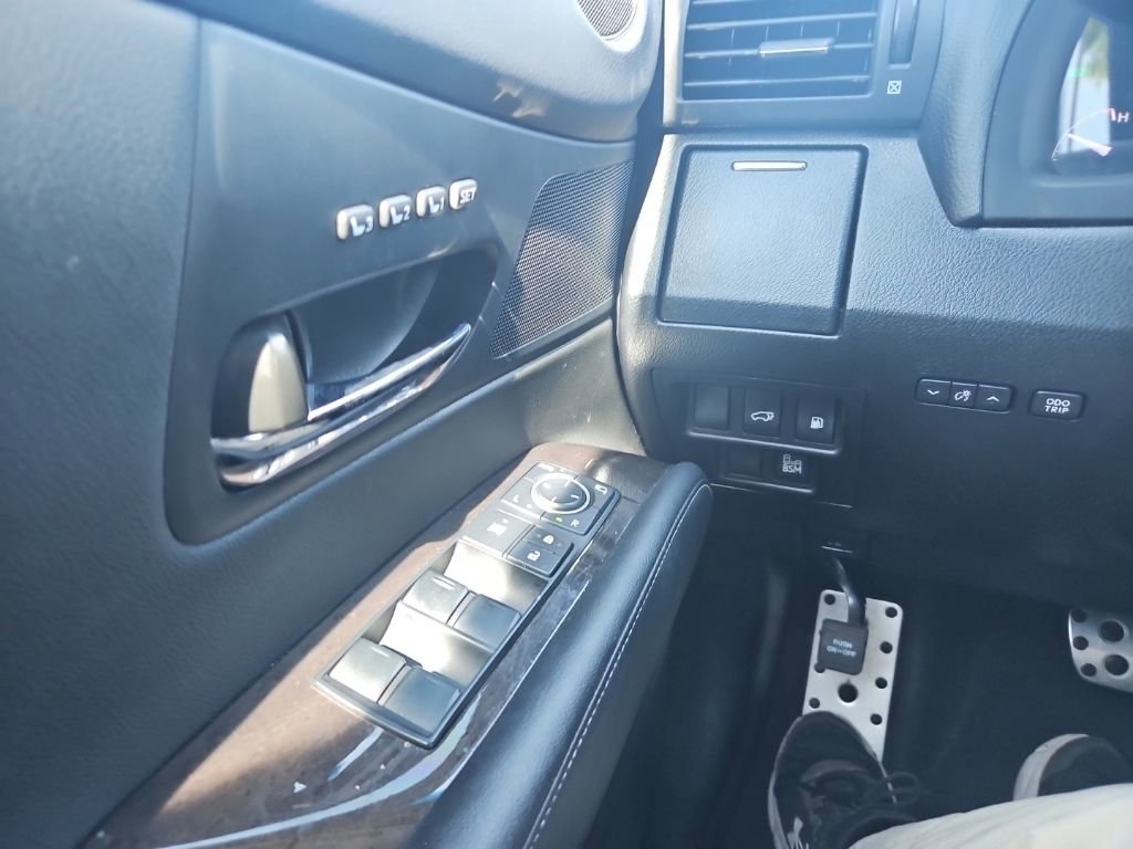 Used 2014 Lexus RX 350 F Sport w/ Navigation Package AWD/4WD image 21