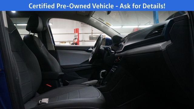 Certified 2024 Volkswagen Taos SE image 48