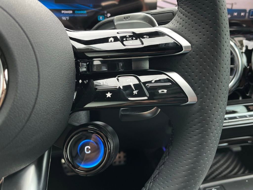 Certified 2025 Mercedes-Benz GLA 35 AMG 4MATIC image 23