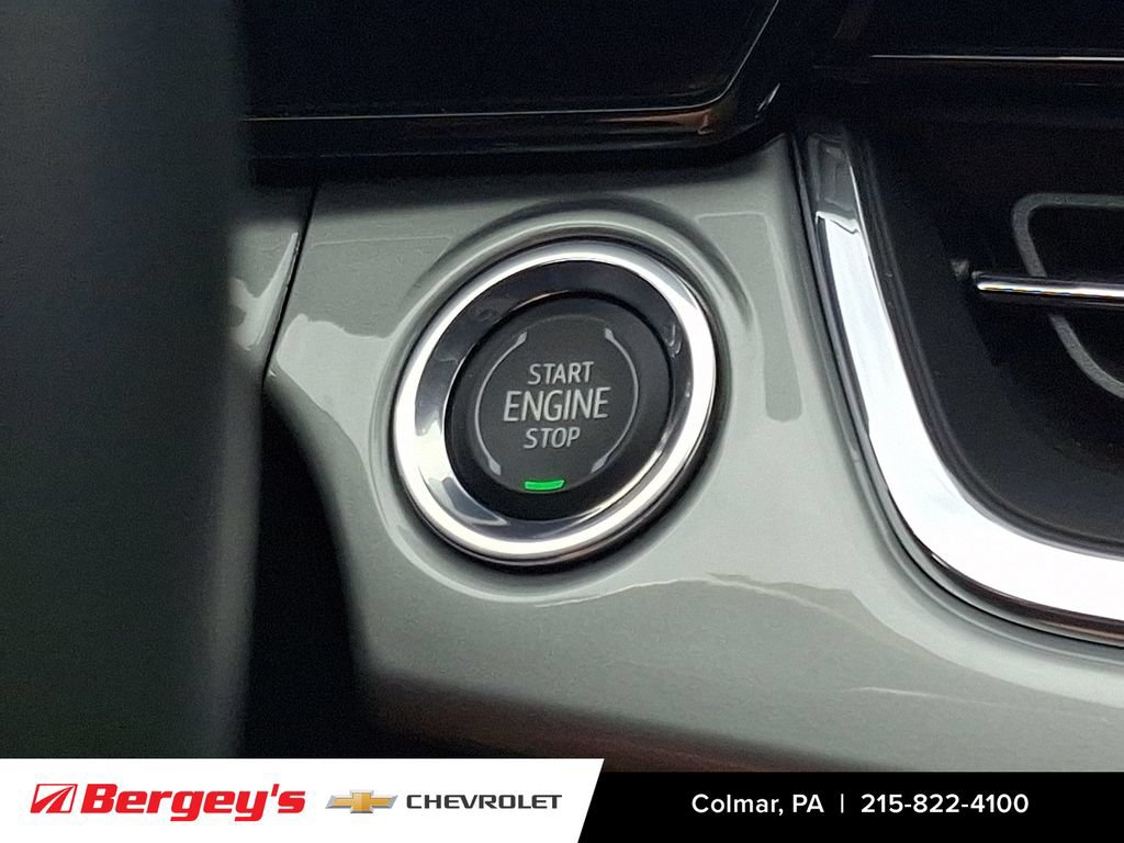 Certified 2026 Chevrolet Trax LT w/ Midnight Edition FWD image 26
