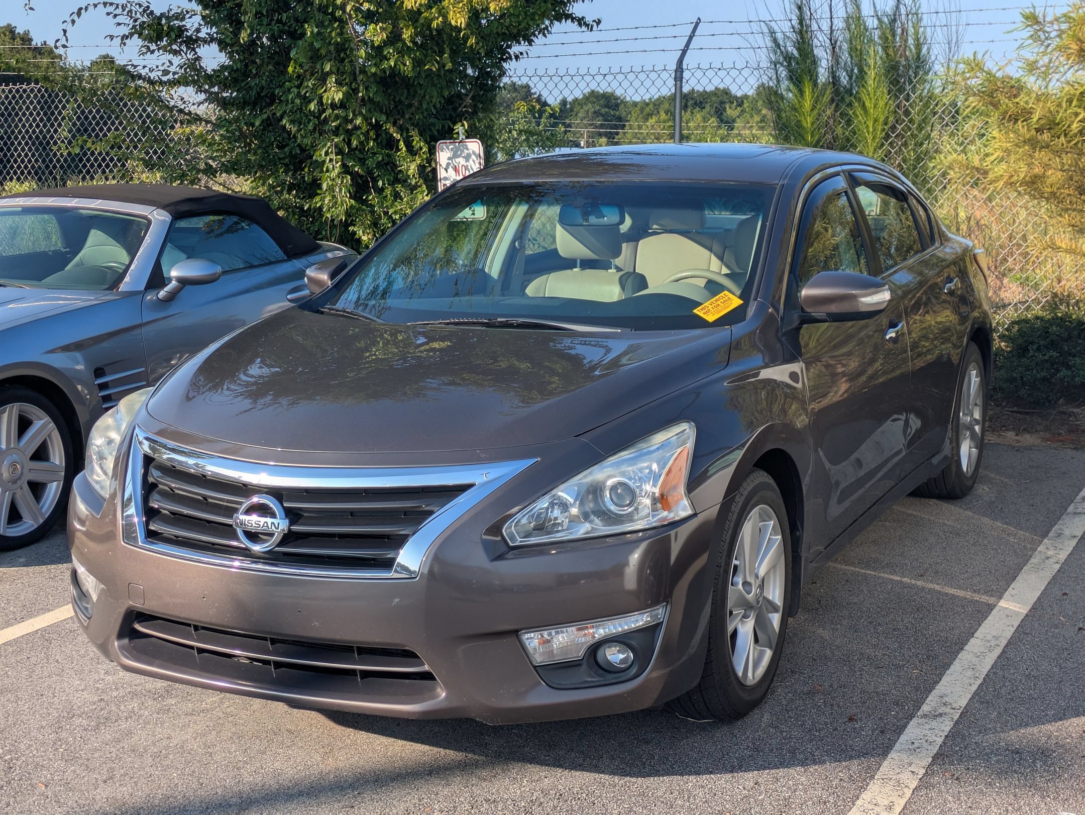 Used 2013 Nissan Altima 2.5 SL w/ Technology Pkg FWD image 4