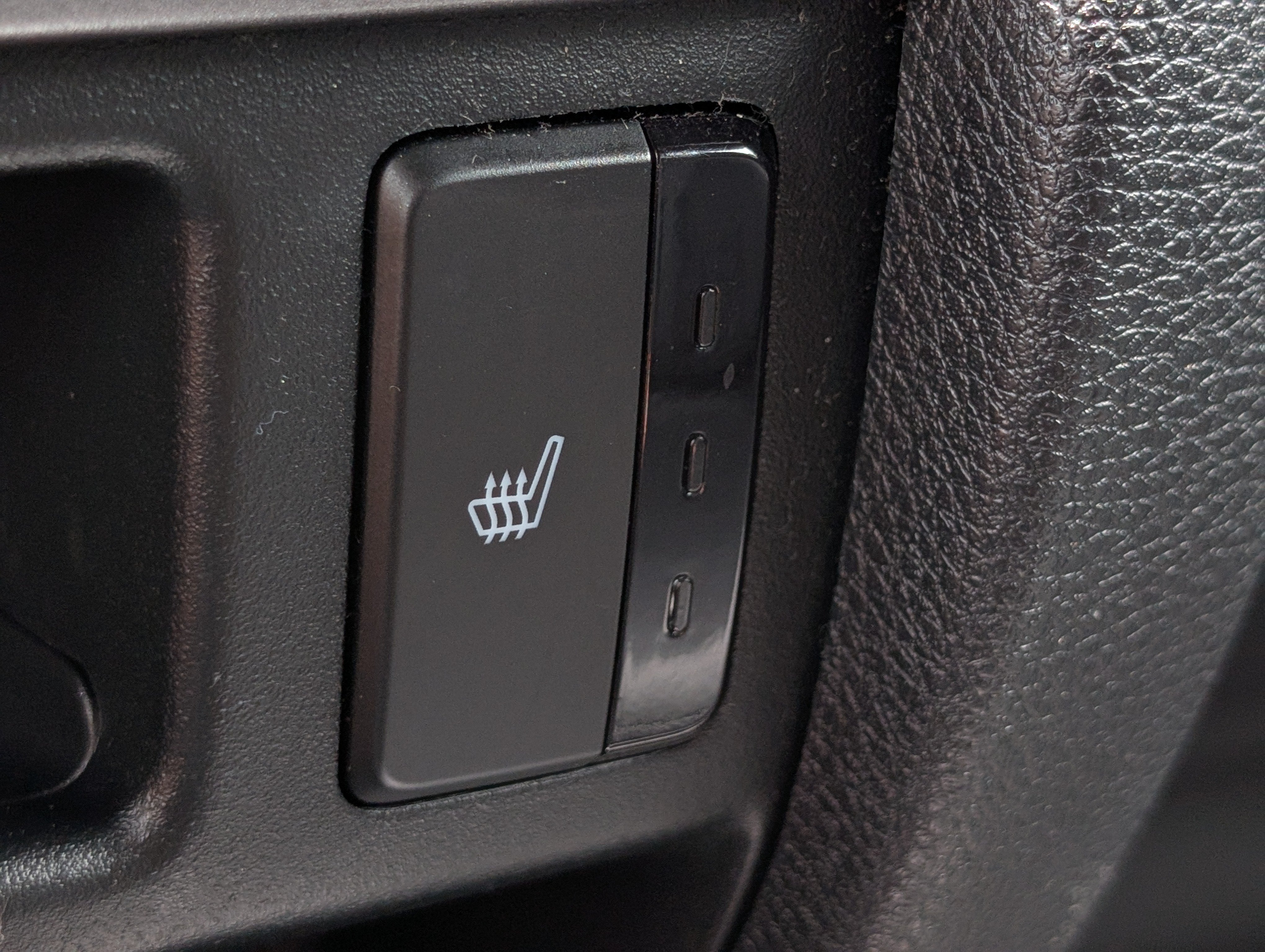 Used 2023 Honda Passport EX-L image 10