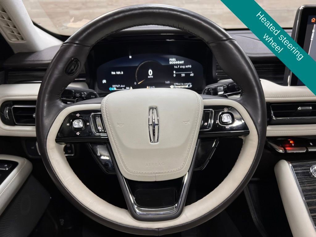 Used 2023 Lincoln Aviator Black Label image 9
