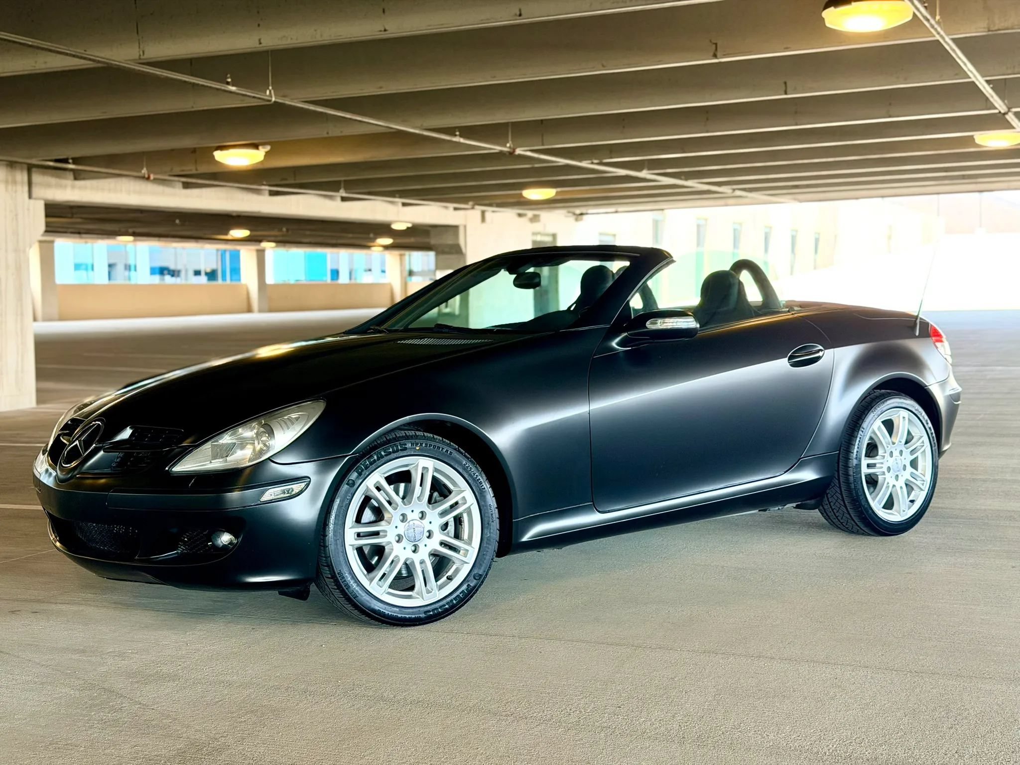 Used 2006 Mercedes-Benz SLK 280 image 2