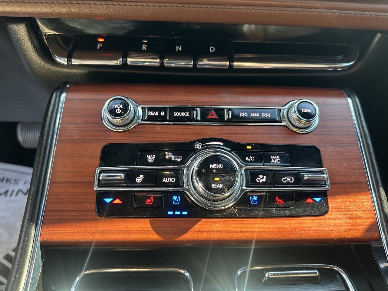 Used 2021 Lincoln Aviator Reserve w/ Equipment Group 201A AWD/4WD image 22