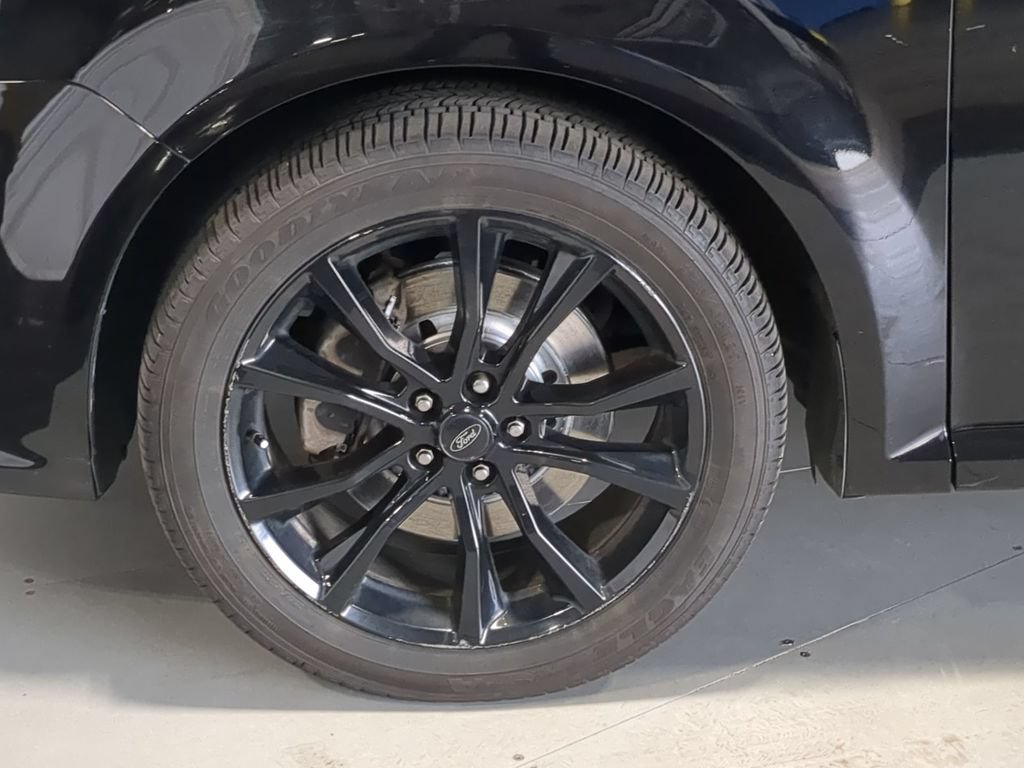 Used 2018 Ford Flex SEL w/ Equipment Group 202A AWD/4WD image 17