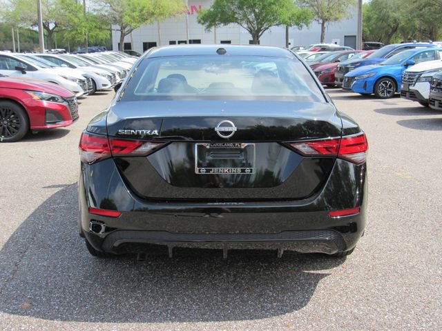 Certified 2025 Nissan Sentra SV w/ All-Weather Package image 4