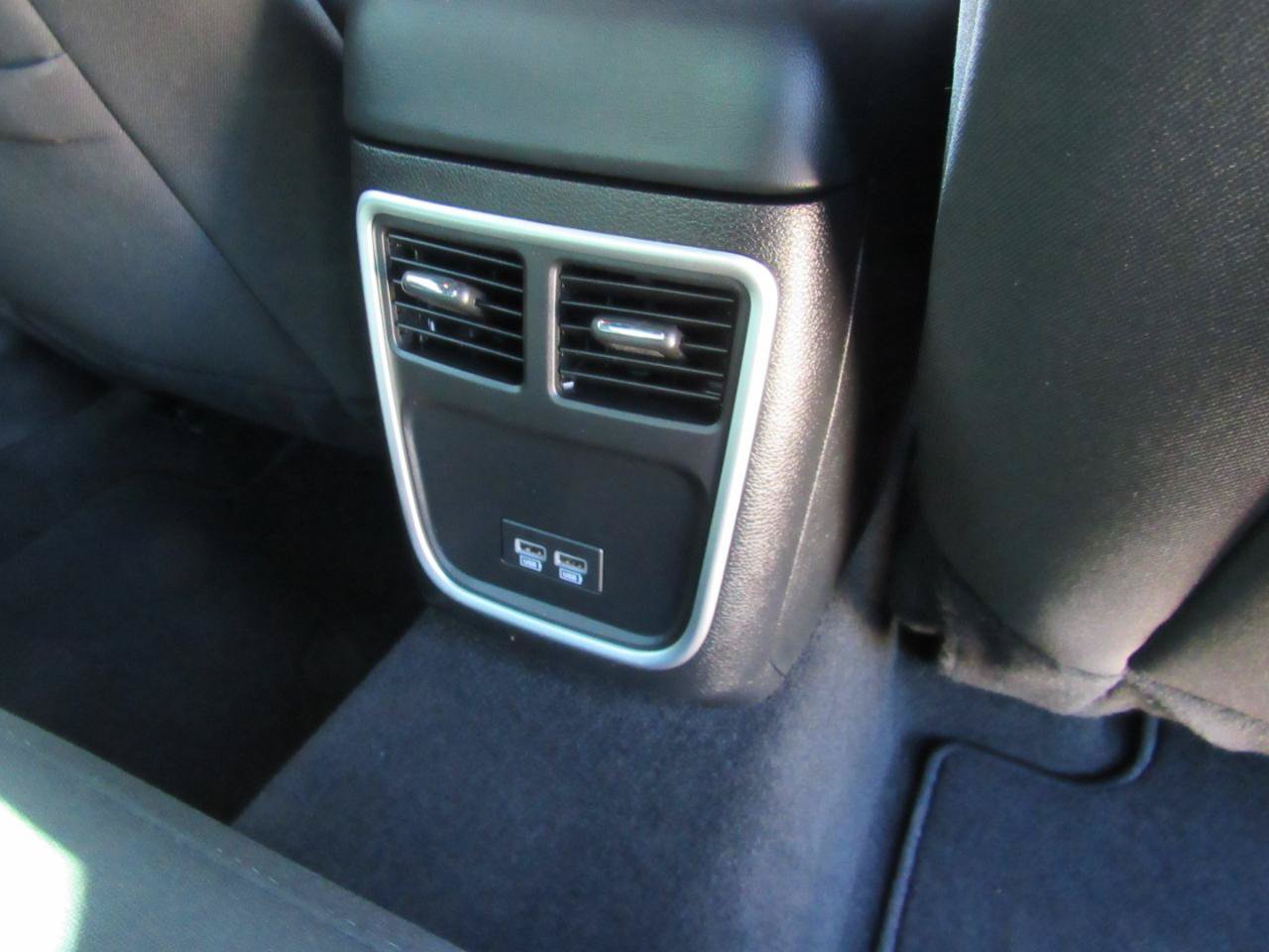 Used 2023 Dodge Charger SXT w/ Blacktop Special Edition AWD/4WD image 35